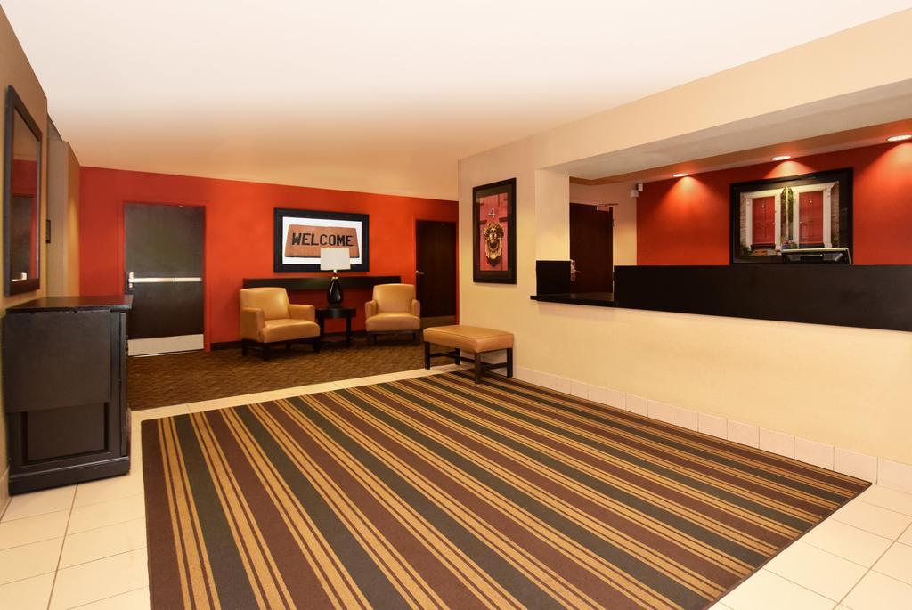 Extended Stay America Select Suites - Chicago - Naperville - West Екстер'єр фото